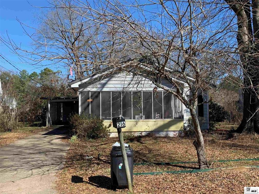216 Forrest Ave, Bastrop, LA 71220 - photo 1