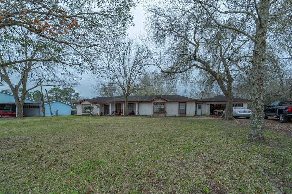 4008 County Road 833, Alvin, TX 77511 - photo 1