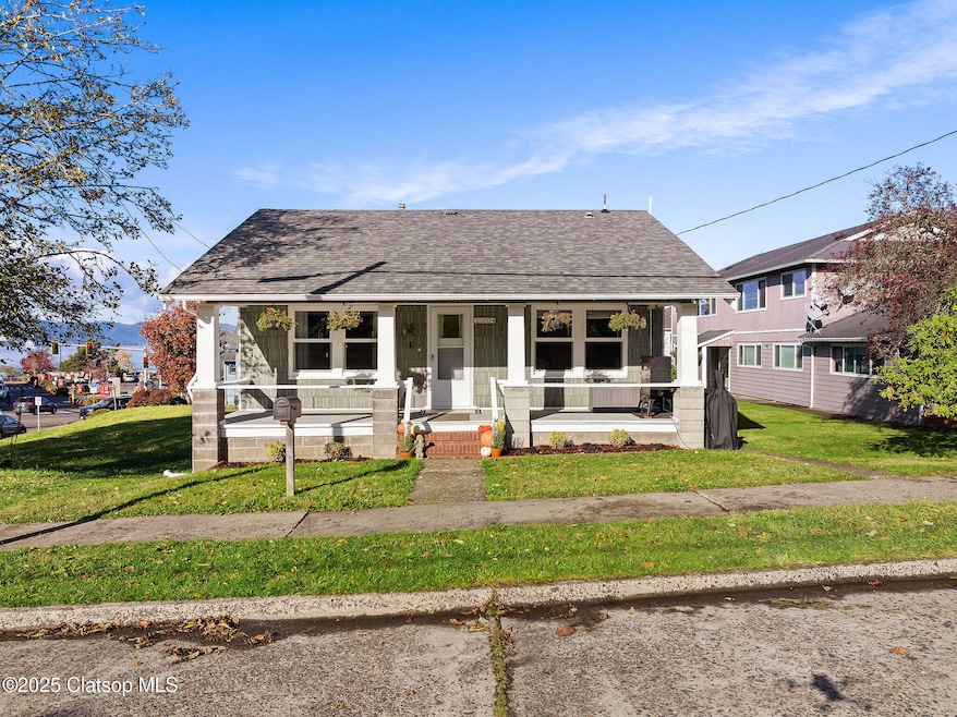 3318 Franklin Ave, Astoria, OR 97103 - photo 1