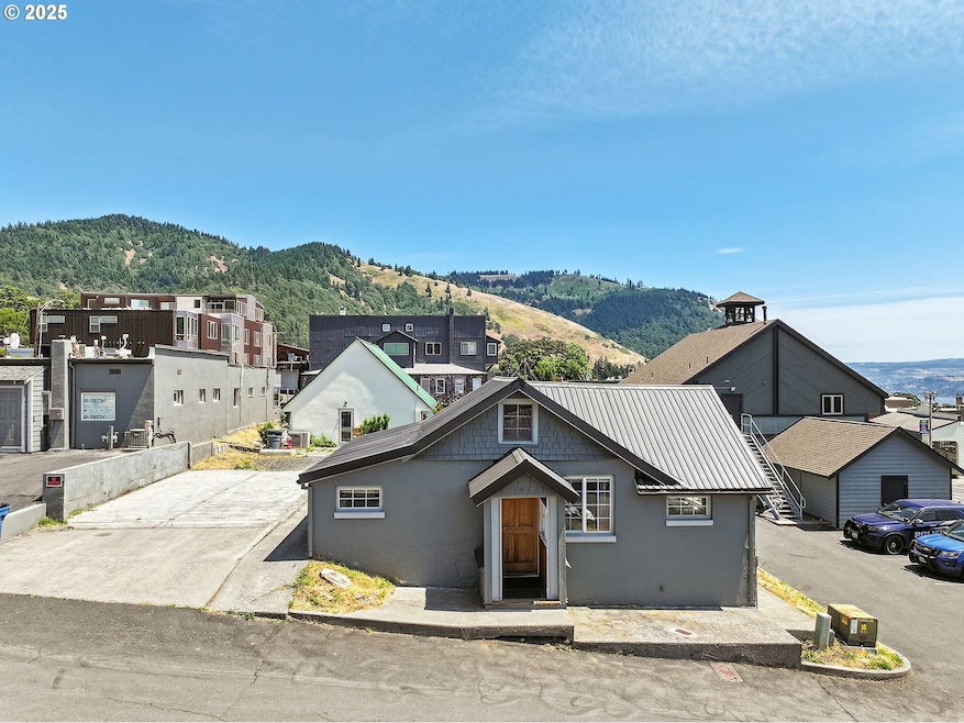 For Sale $499,000