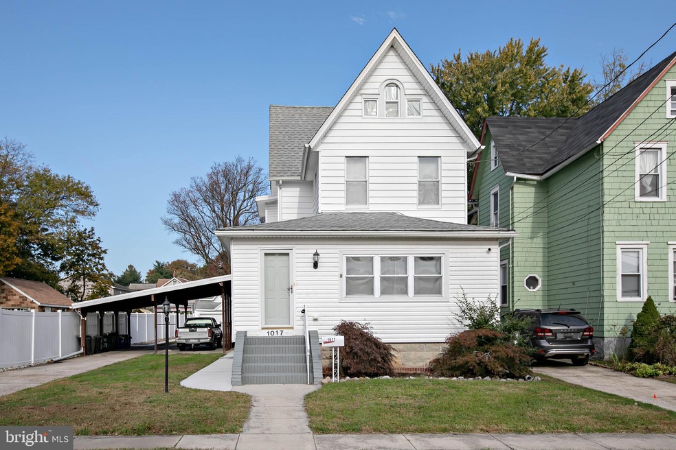 Sold $299,900 • Co-Listing Agent