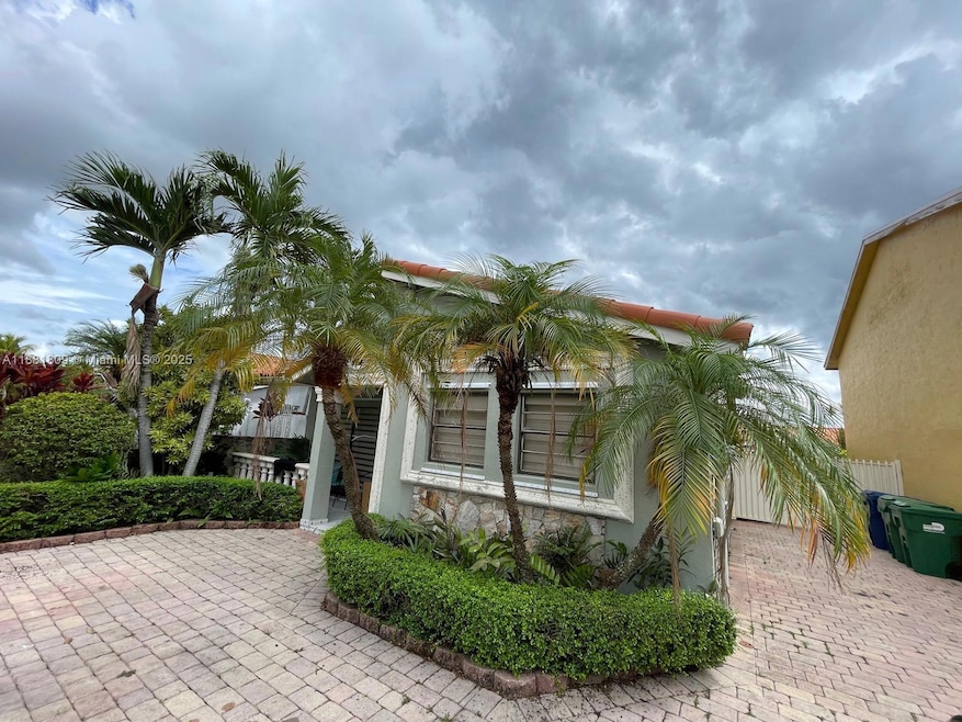 For Rent $3,100/month