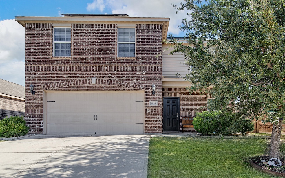 6136 Nathan Creek Dr, Fort Worth, TX 76179 - photo 1