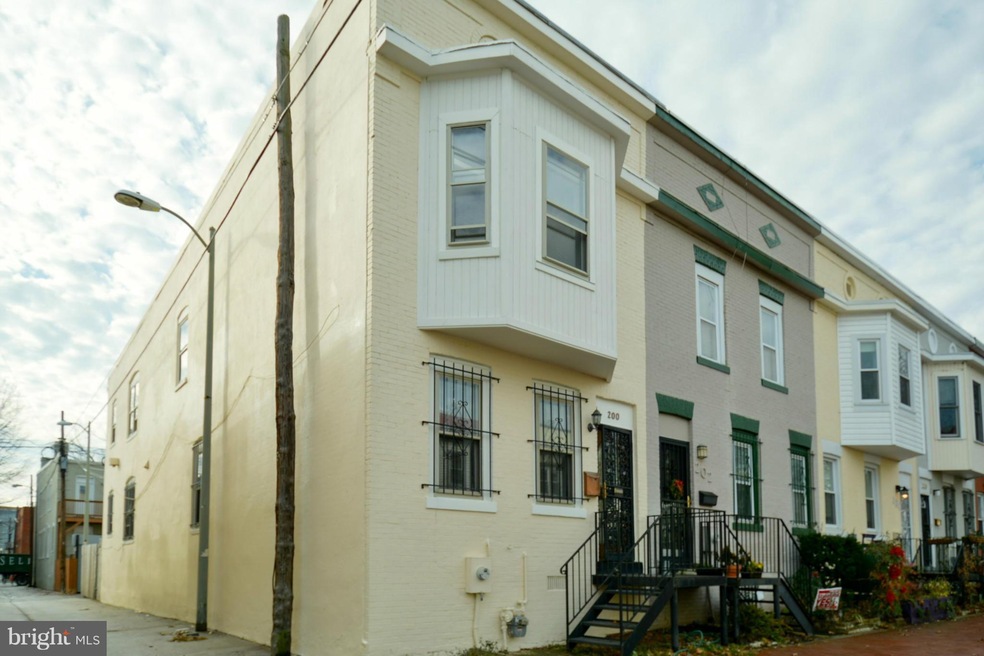200 Bates St NW, Washington, DC 20001 - photo 1