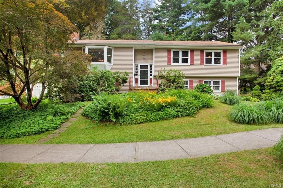 110 Old Post Rd S, Croton On Hudson, NY 10520 - photo 1