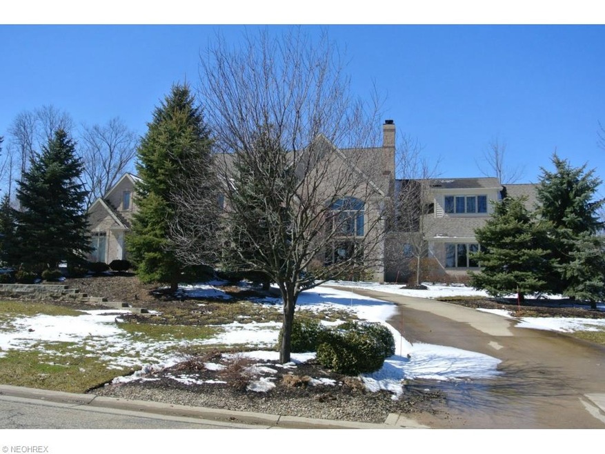 545 Club Dr, Aurora, OH 44202 - photo 1