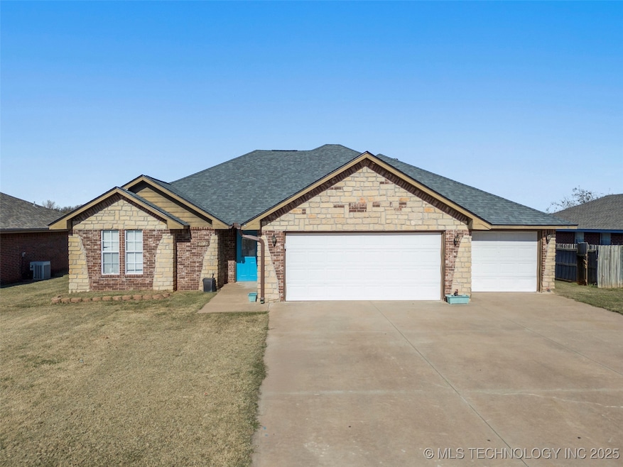 1702 W 21st Ave, Stillwater, OK 74074 - photo 1