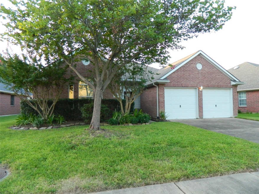 16426 Northumberland Dr, Houston, TX 77095 - photo 1