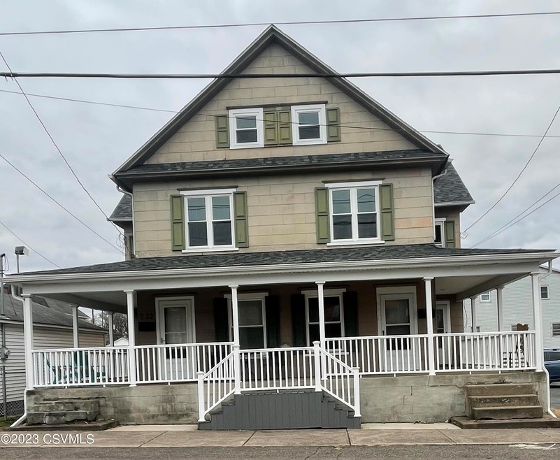 234 W 3rd St, Berwick, PA 18603 - photo 1