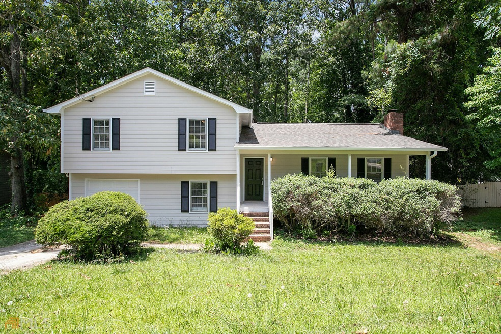 1605 Sugar Plum Dr SW, Conyers, GA 30094 - photo 1