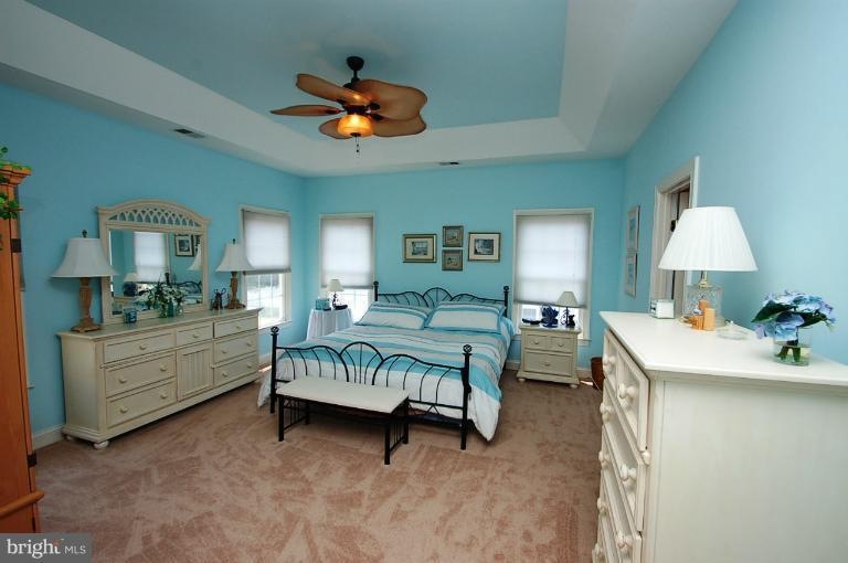 43495 Savoy Woods Ct, Chantilly, VA 20152 - photo 1