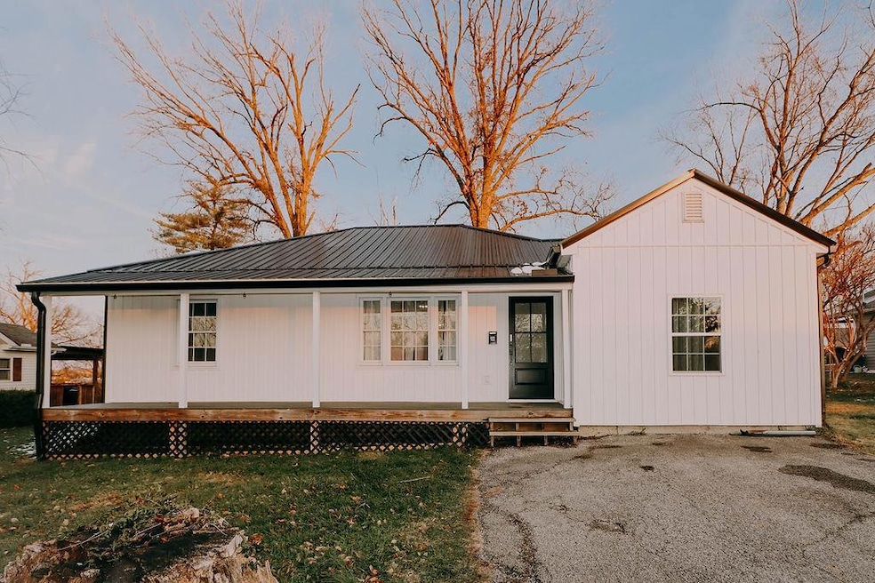 122 Lake Point Dr, Flemingsburg, KY 41041 - photo 1