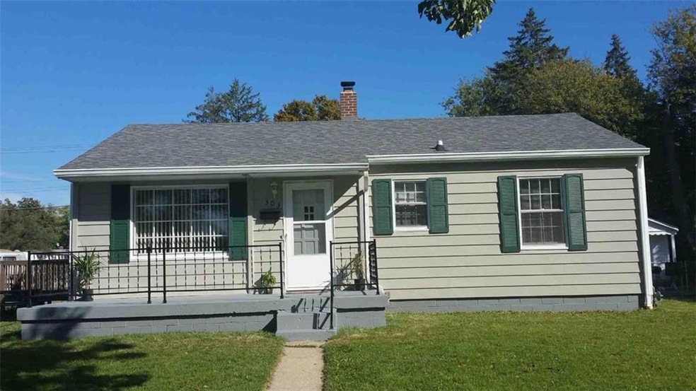 303 S 9th Ave, Beech Grove, IN 46107 - photo 1