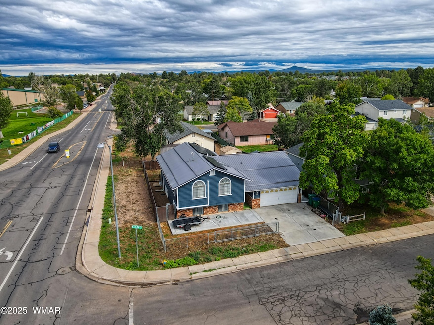 801 N 6th Dr, Show Low, AZ 85901 - photo 1