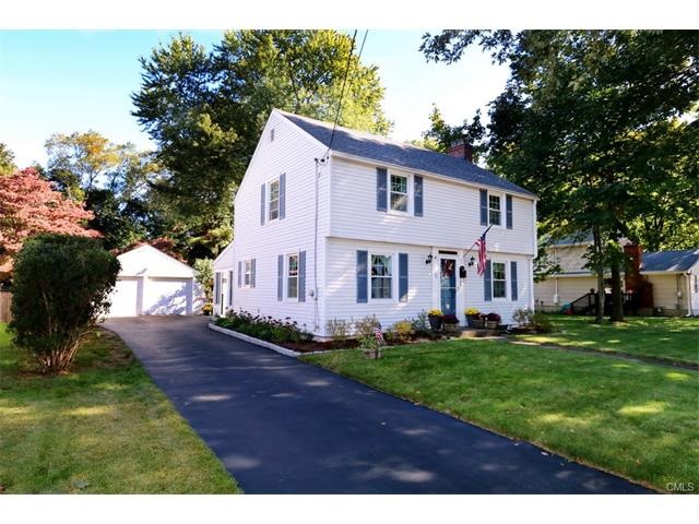125 Willow Ave, Stratford, CT 06615 - photo 1