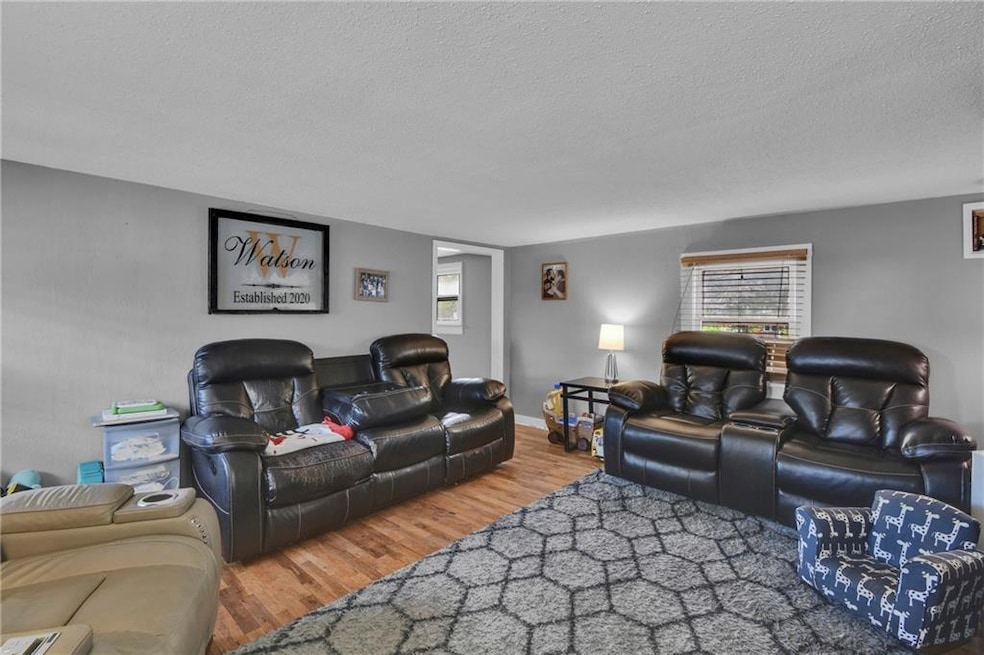 302 S Truman Rd, Archie, MO 64725 - photo 1