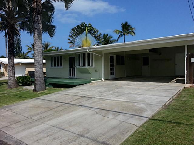 Clean & Bright Kalaheo Hillside Home with 2 car ca