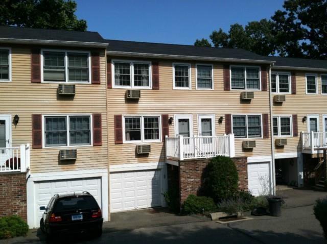 12 Camelot Dr unit D2, Norwalk, CT 06850 - photo 1