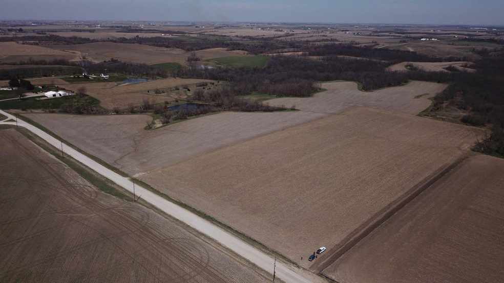 0 145th St unit 18-225, Columbus Junction, IA 52738 - photo 1