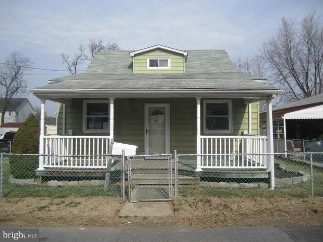 800 Platinum Ave, Essex, MD 21221 - photo 1