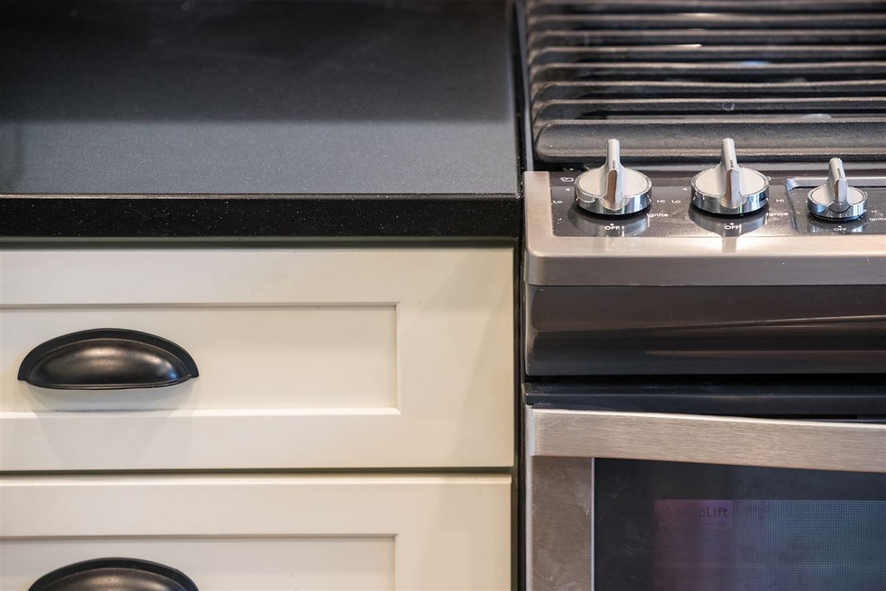 32 Brooks Rd, Ludlow, VT 05149 - photo 1