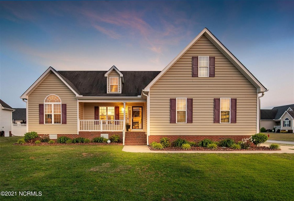 2105 Charity Ln, Winterville, NC 28590 - photo 1