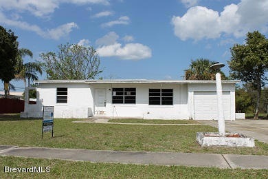 1080_Barclay_Dr_front