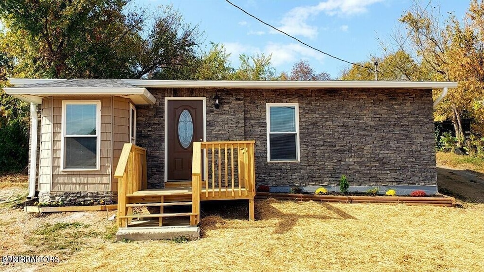 311 Bussell Ferry Rd, Lenoir City, TN 37771 - photo 1