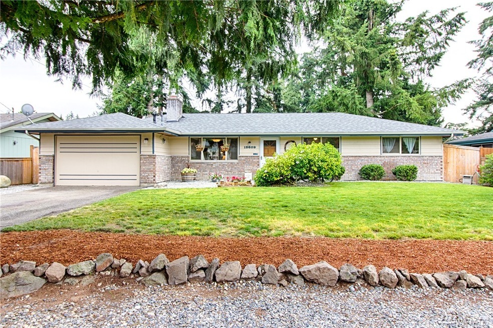 15609 SE 263rd Place, Covington, WA 98042 - photo 1