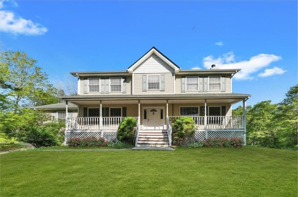 3 Tab Ct, Pine Bush, NY 12566 - photo 1