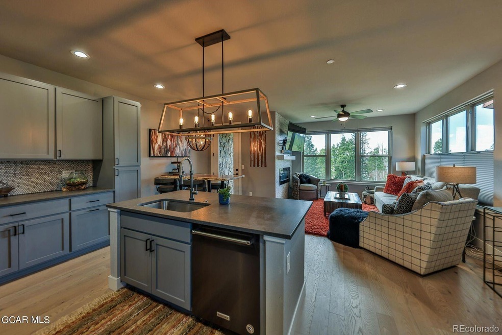 41 Longs Peak Dr, Fraser, CO 80442 - photo 1