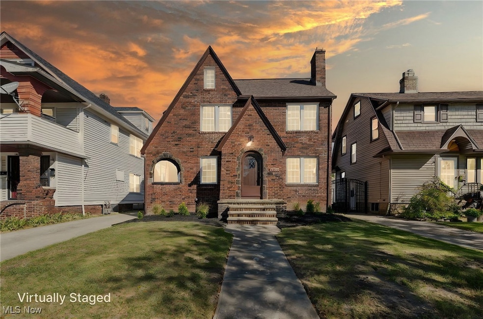 Under Contract $189,900 • Co-Listing Agent