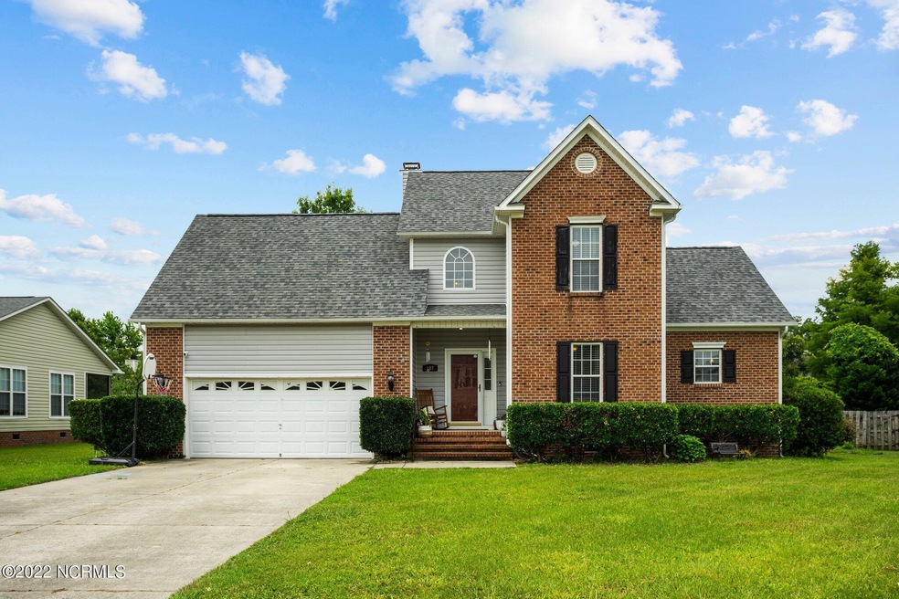 107 Fairfax Ct, Jacksonville, NC 28540 - photo 1