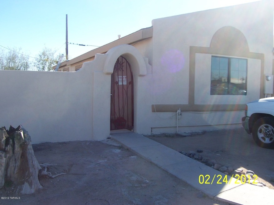 Curbside view