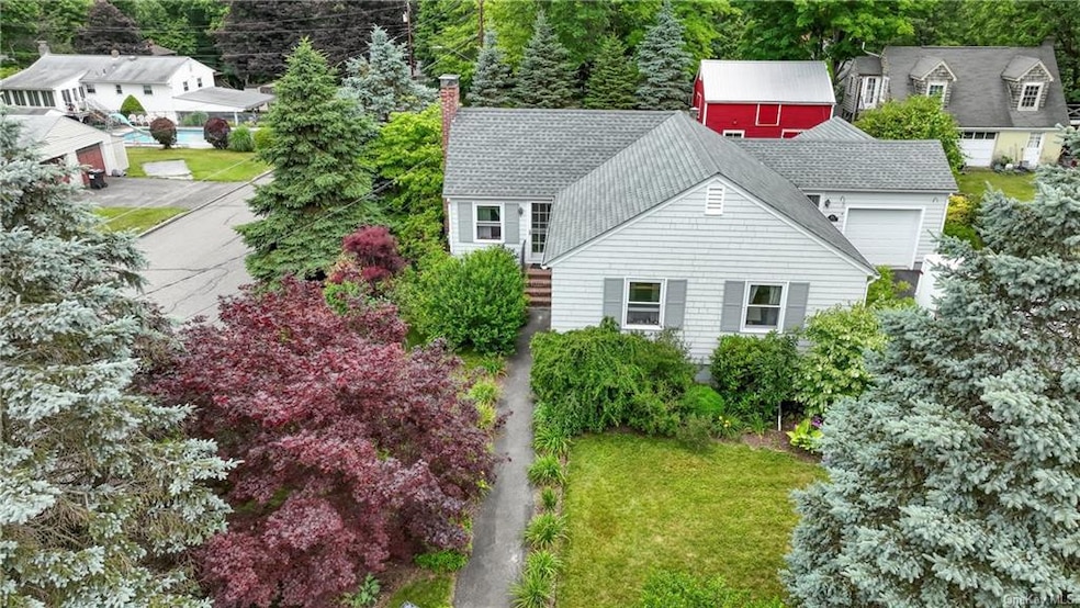 193 Walnut St, Walden, NY 12586