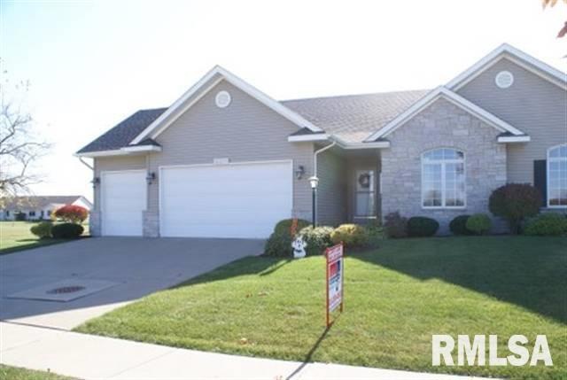 5321 Baraboo Ct, Davenport, IA 52804 - photo 1