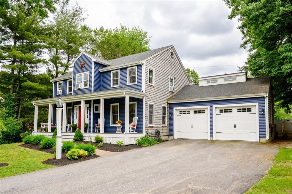 47 Bay Path Ln, Rockland, MA 02370 - photo 1