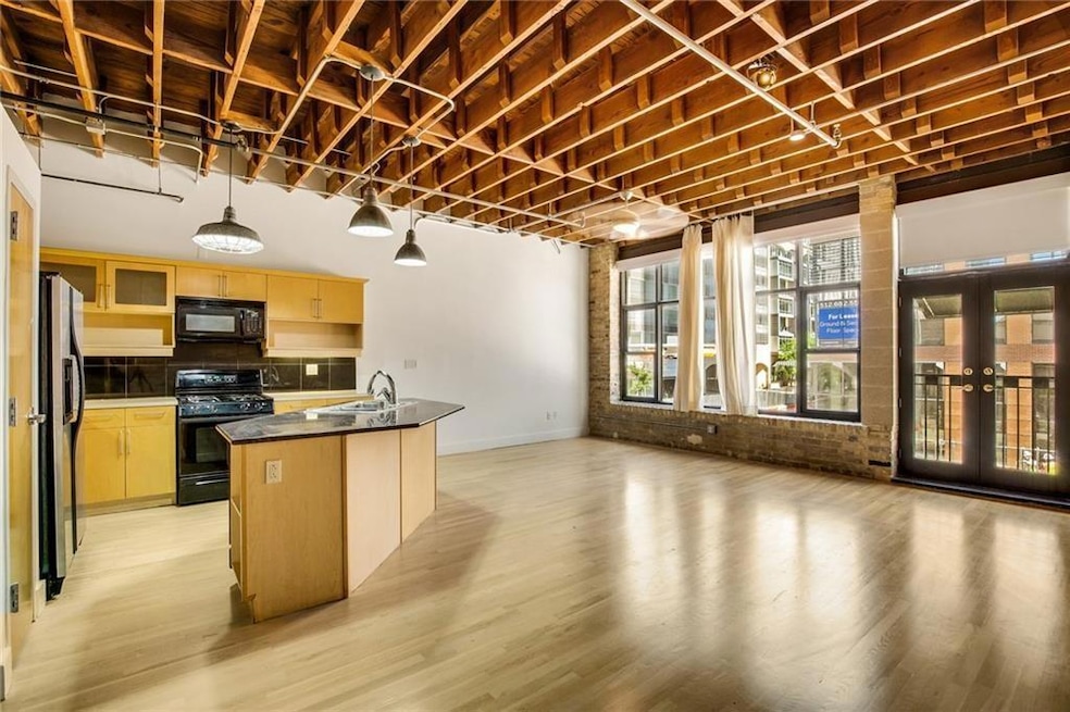 For Rent $2,550/month