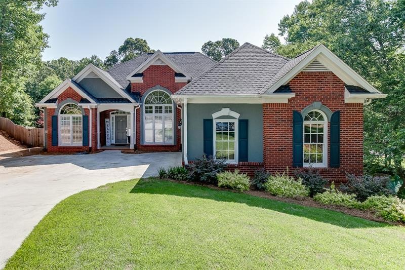 5532 Elders Ridge Dr, Flowery Branch, GA 30542 - photo 1