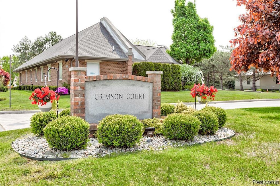 ENTRANCE CRIMSON COURT SOUTH OFF HOLLAND EAST OF PINE GROVE AVE-M-25