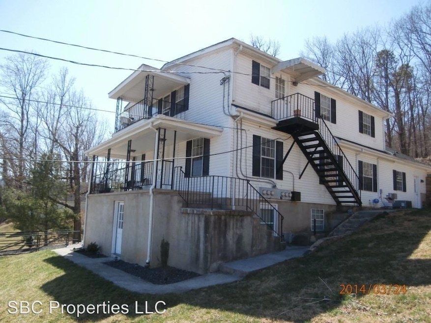 4335 Yellow Mountain Rd unit 5, Roanoke, VA 24014 - photo 1