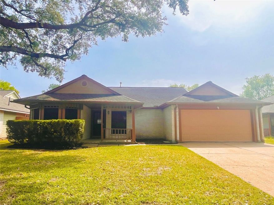 15511 Swan Creek Dr, Houston, TX 77095 - photo 1