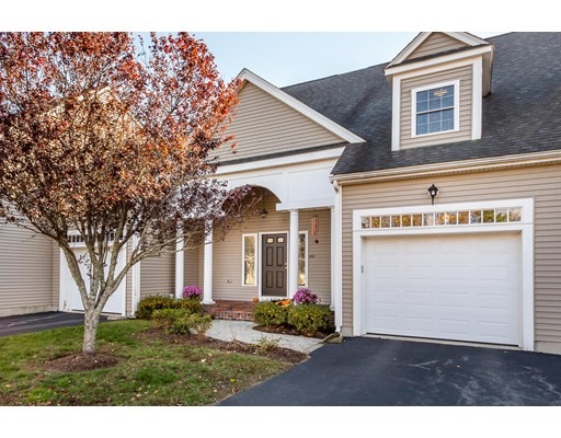 108 Meadow Ln unit 108, Randolph, MA 02368 - photo 1