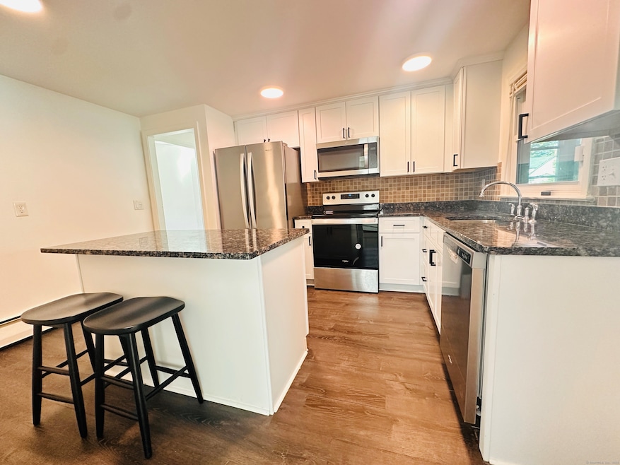 For Rent $1,700/month