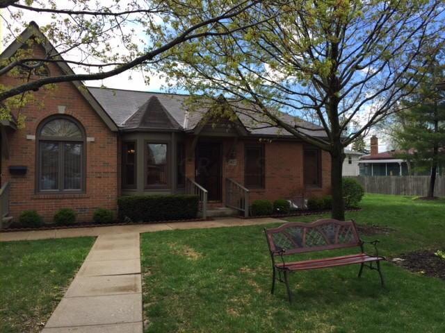 1427 Pegwood Dr, Columbus, OH 43229 - photo 1