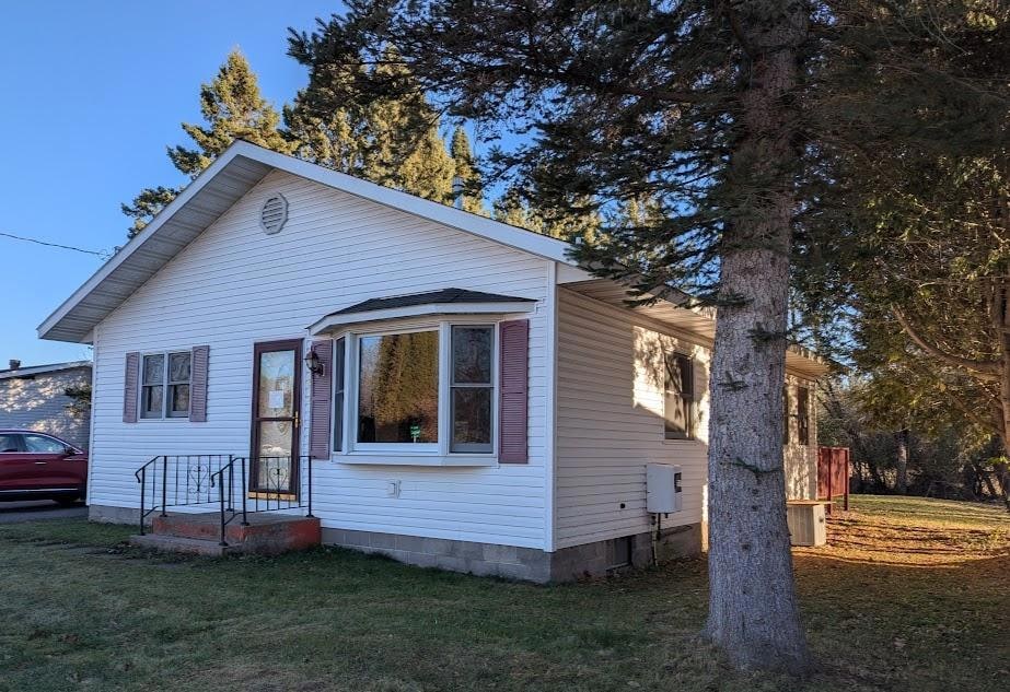 185 Shaw St, Phillips, WI 54555 - photo 1