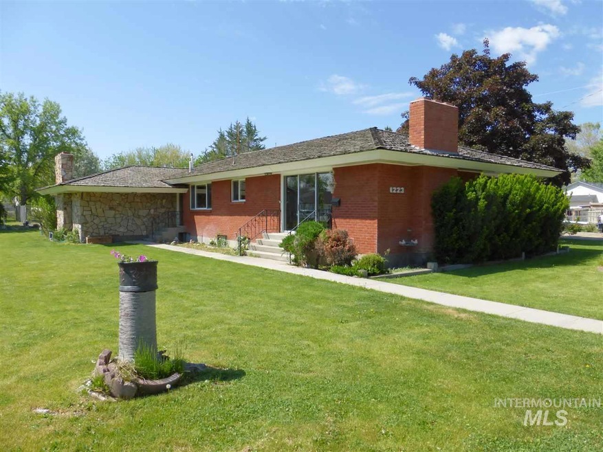 1223 E Amity Ave, Nampa, ID 83686 - photo 1