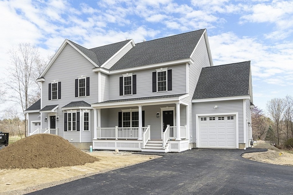 7 Railroad St unit 7, Pepperell, MA 01463 - photo 1