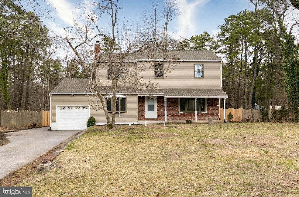 924 Pinewood Ln, Atco, NJ 08004 - photo 1