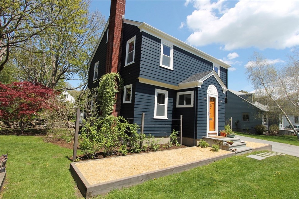 14 Vernon Ave, Newport, RI 02840 - photo 1